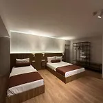Casa Rosso Hotel
