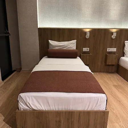 Casa Rosso Otel