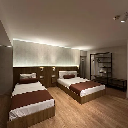 Casa Rosso Hotel